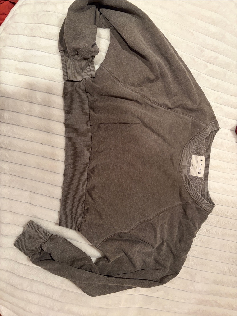 Aero Soft Gray Crewneck Sweatshirt - Casual Everyday Pullover
